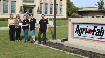 Agri-Fab donates $30,000 to support Regional Cancer Center expansion